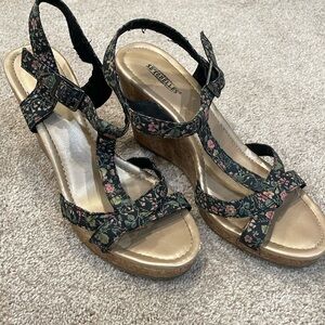 Seychelles Floral Wedge Heels